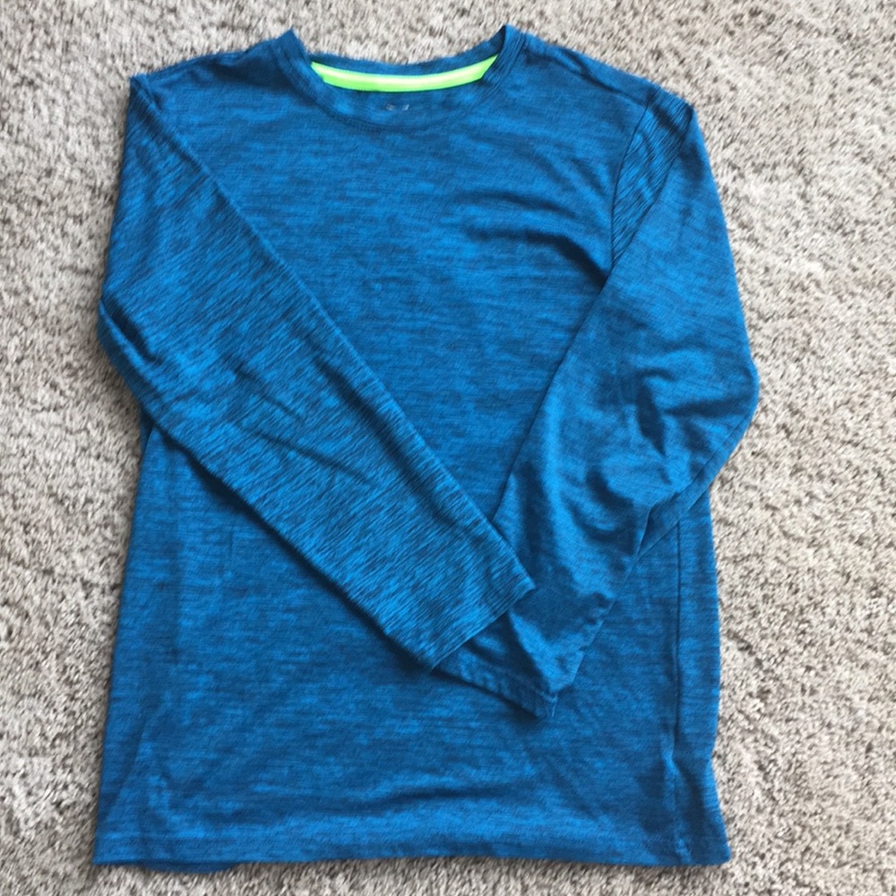 Boys XL (14-16) long sleeve old navy t shirt